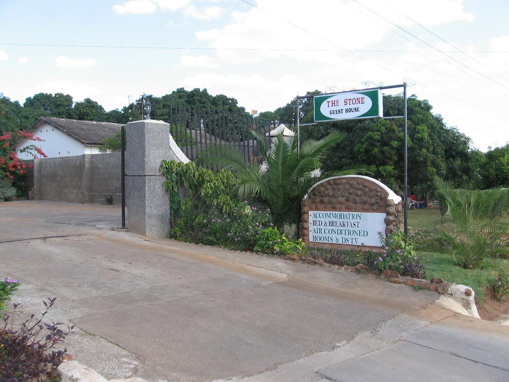 The Stone Guest House Livingstone Exterior foto